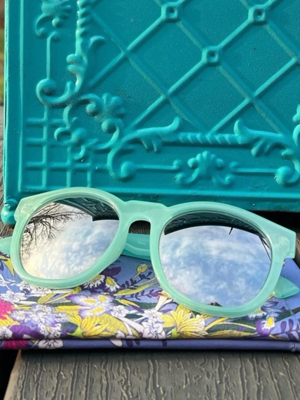 Retro Perverse Mirrored Light Blue Sunglasses w/ Floral Case UV400 Y2K